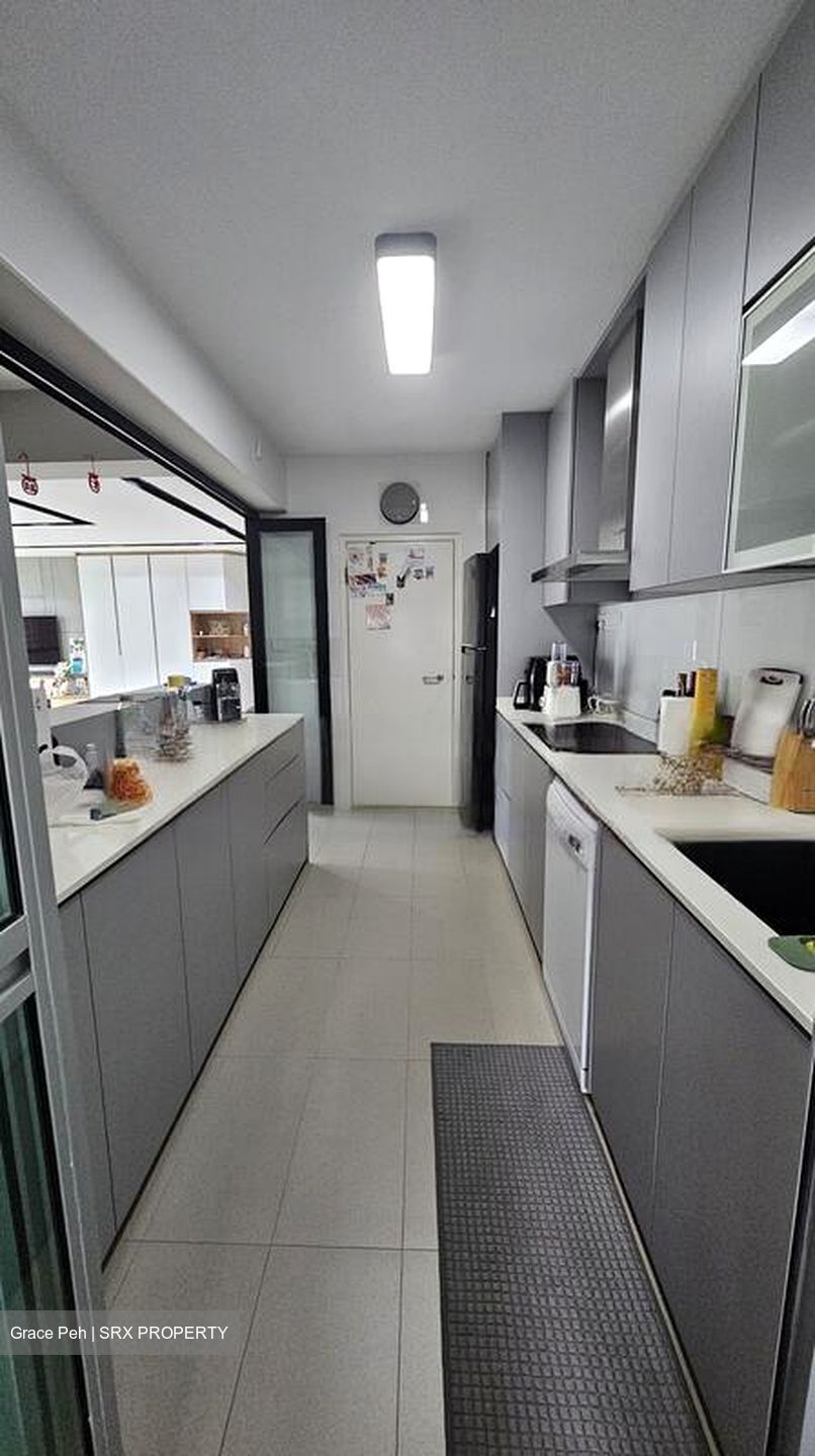 Blk 126B Eastdelta @ Canberra (Sembawang), HDB 5 Rooms #478261861